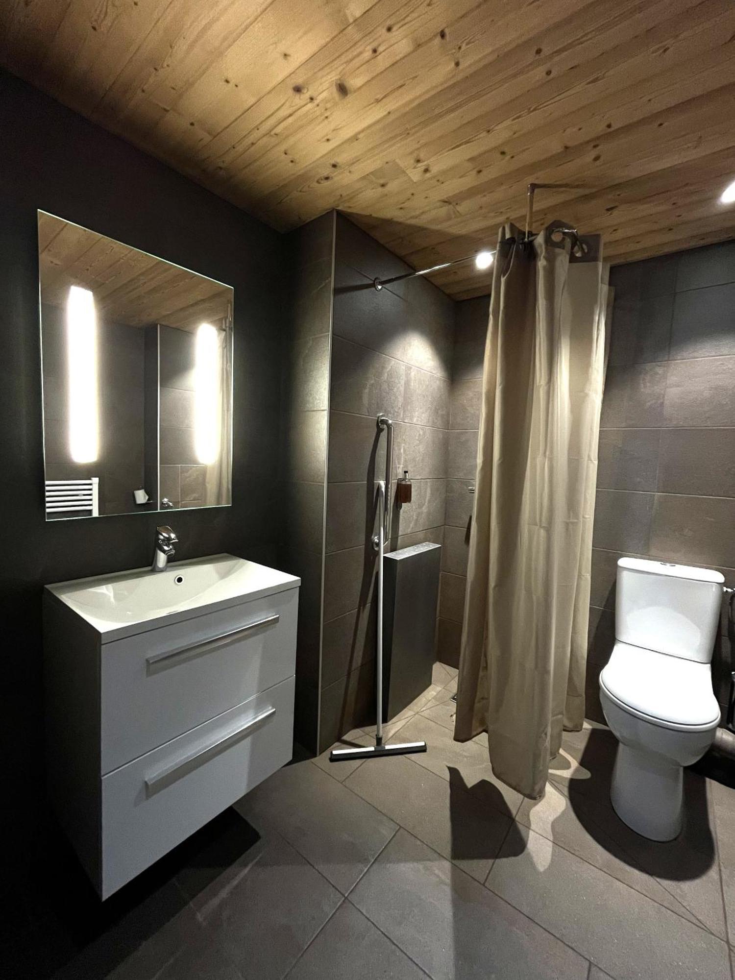 Hillary Hotel Les Menuires المظهر الخارجي الصورة